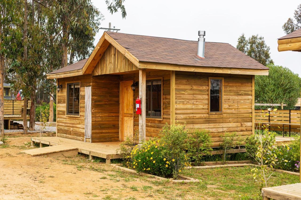 Cabaña en Tunquén, bosque, piscina y vista al mar Esterno foto