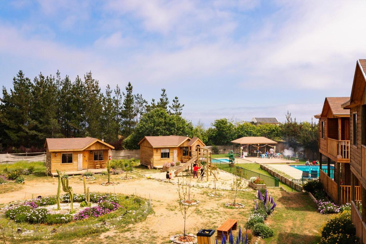 Cabaña en Tunquén, bosque, piscina y vista al mar Esterno foto