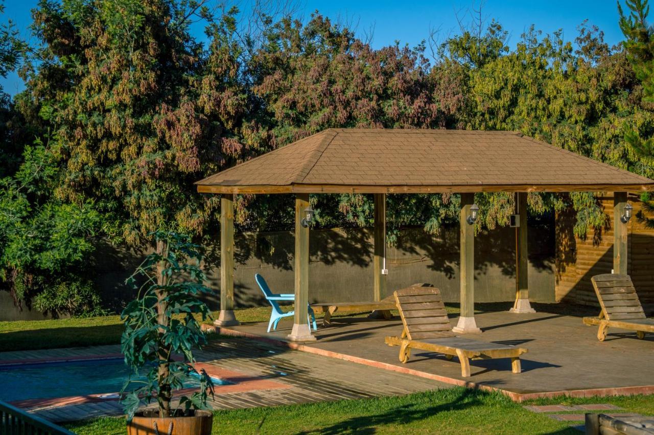 Cabaña en Tunquén, bosque, piscina y vista al mar Esterno foto